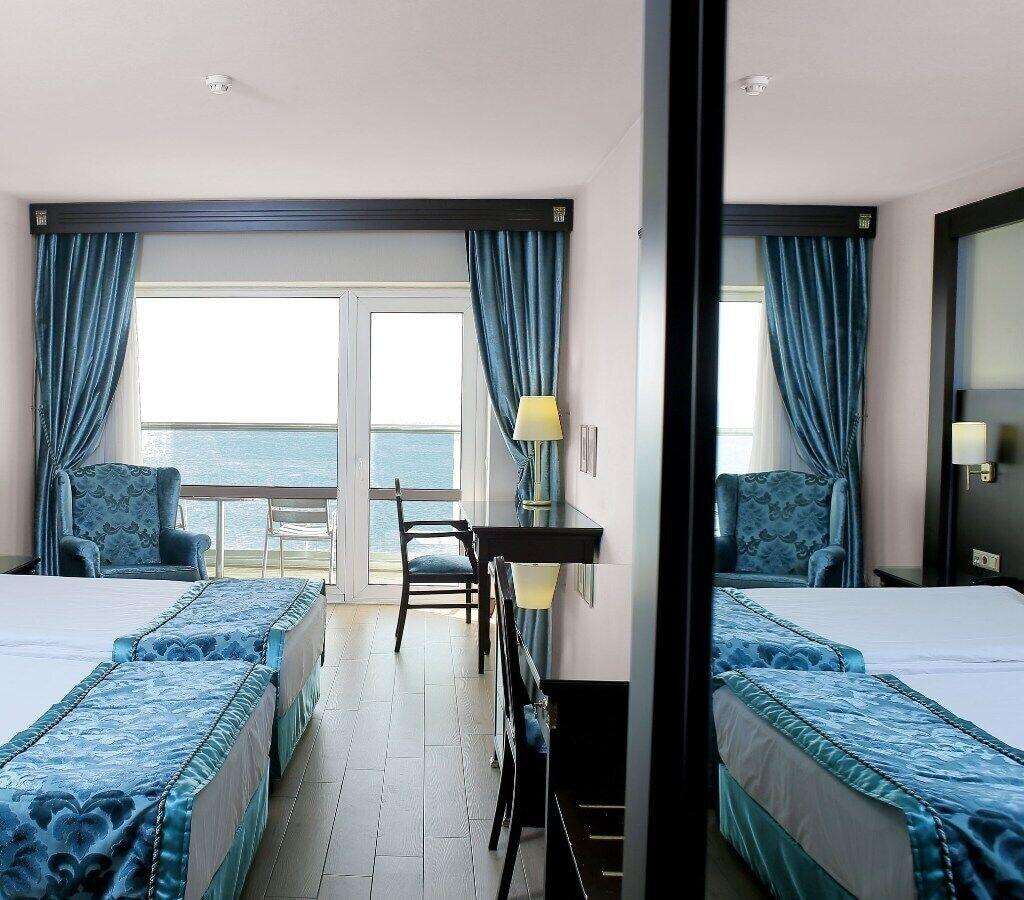 Ege Hotel İzmir
